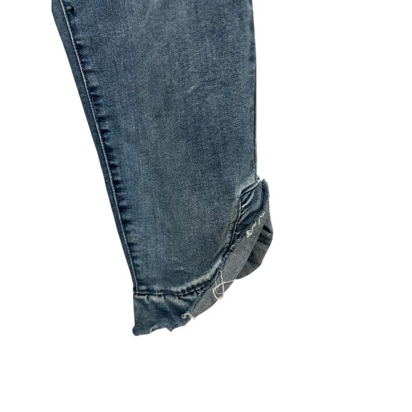 Kate and Mallory Womens Cropped Distressed Denim Jeans SZ 18W - Picture 4 of 9